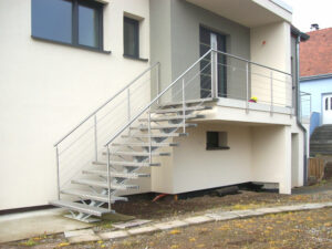 Kirner_Aussentreppe_2021_17