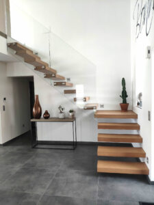 Kirner_Schwebetreppe_2021_06