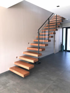 Kirner_Schwebetreppe_2021_13