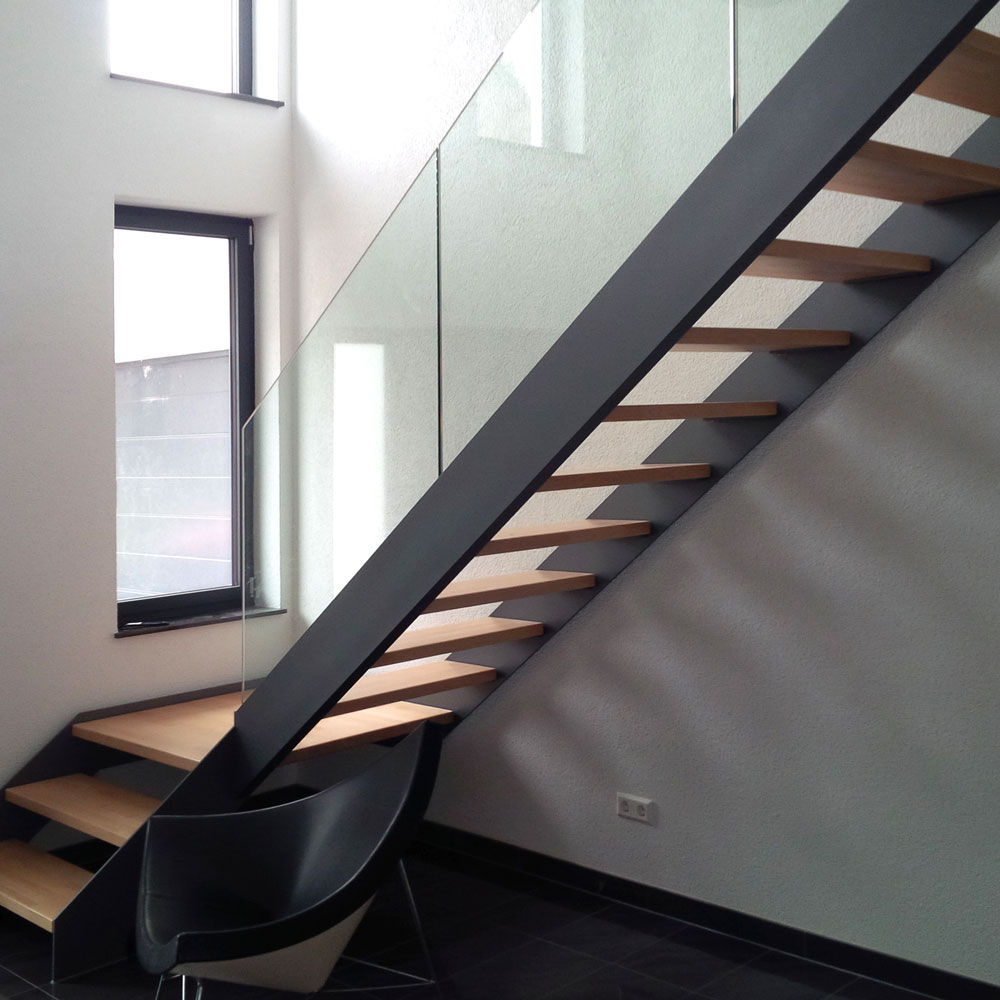 Kirner_Stahlwangentreppe_2021_04