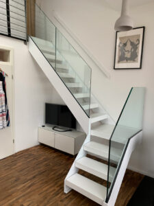 Kirner_Stahlwangentreppe_2021_08