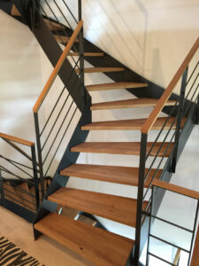 Kirner_Stahlwangentreppe_2021_09