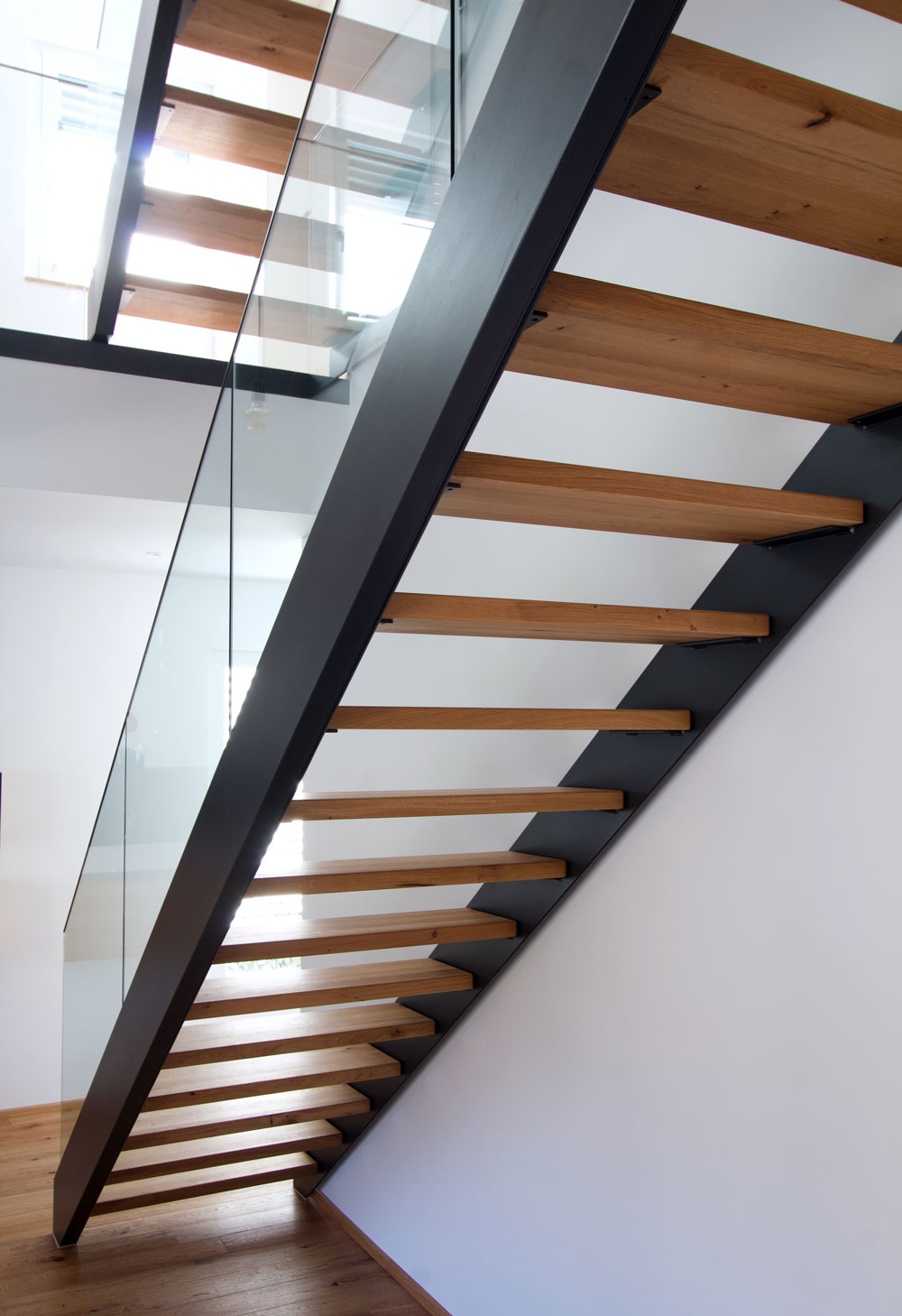 Kirner_Stahlwangentreppe_2021_17