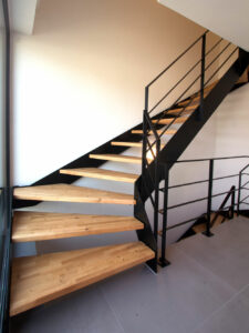 Kirner_Stahlwangentreppe_2021_20